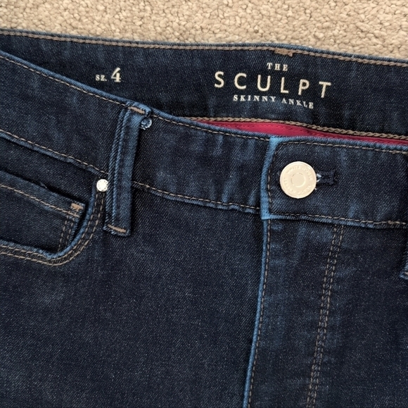 White House Black Market Women's Sculpt Skinny Ankle Dark Wash Jeans - Picture 10 of 12